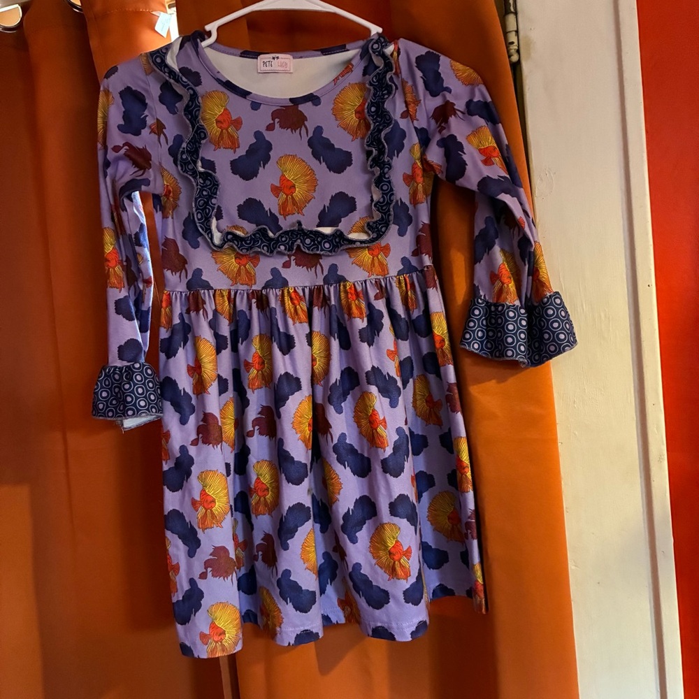 Pete & Lucy Betta Fish Long Sleeve Dress with Ruffle Detail Size 7/8